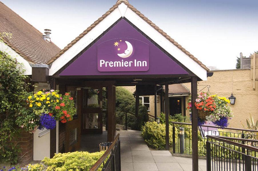 Premier Inn Тринг Экстерьер фото